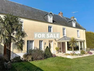 Stunning Country House with Outbuilding and Open View