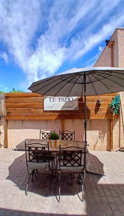 Stunning Villa With Independent Guest House & Pool