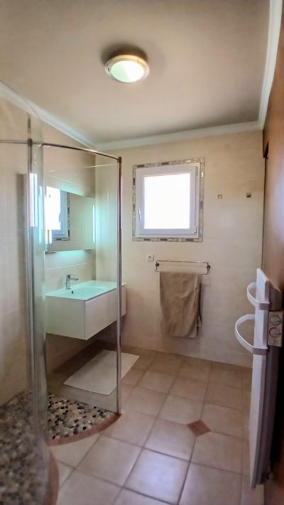 Stunning Villa With Independent Guest House & Pool