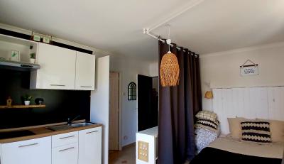 Stunning Villa With Independent Guest House & Pool