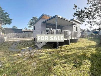 Detached House with Garden