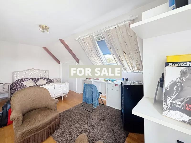 Detached Country House with Open Views