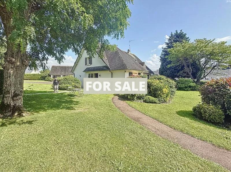 Detached Country House with Open Views