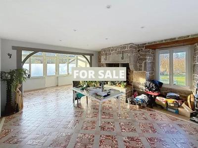 Detached House with Landscaped Garden