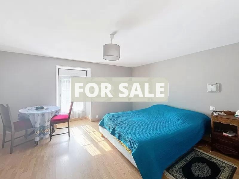 Detached Country House with Open Views