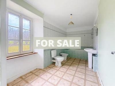 Detached Country House with Outbuildings