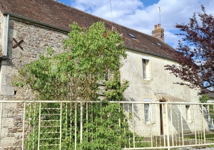 Detached Rural House with Garden
