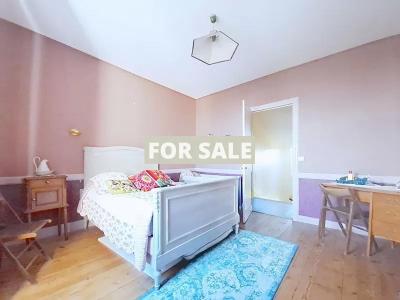 Contemporary Detached House with Indoor Pool