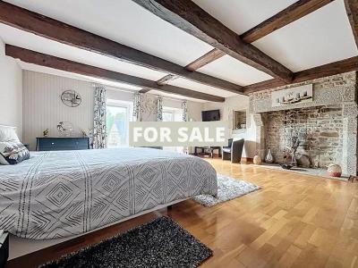 Huge Grand Country Property with Parkland Gardens and Lake