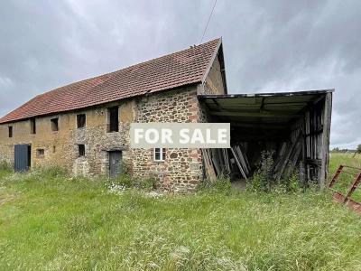 Huge Country Barn to Renovate