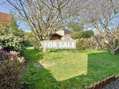 Town House with Garden by the Coast
