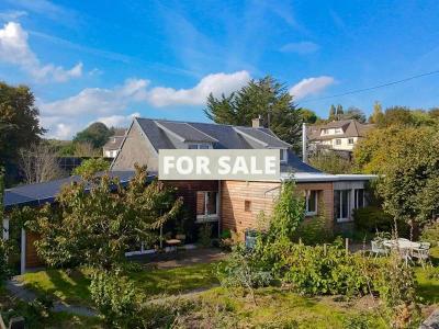 Detached Country House with Mature Garden
