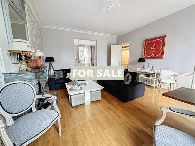 Town House with Neat Garden