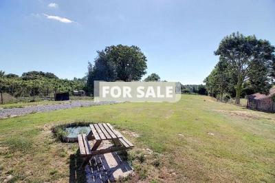 Detached Country House with Outbuildings