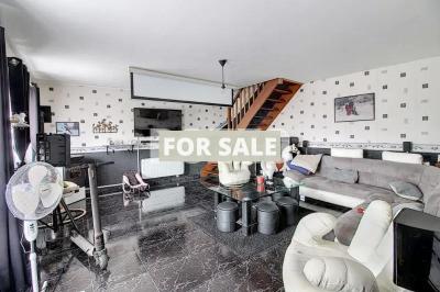 Detached Country House with Outbuildings