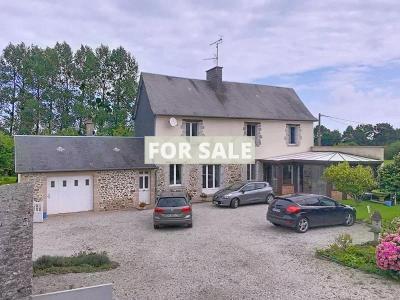 Detached House with Landscaped Garden