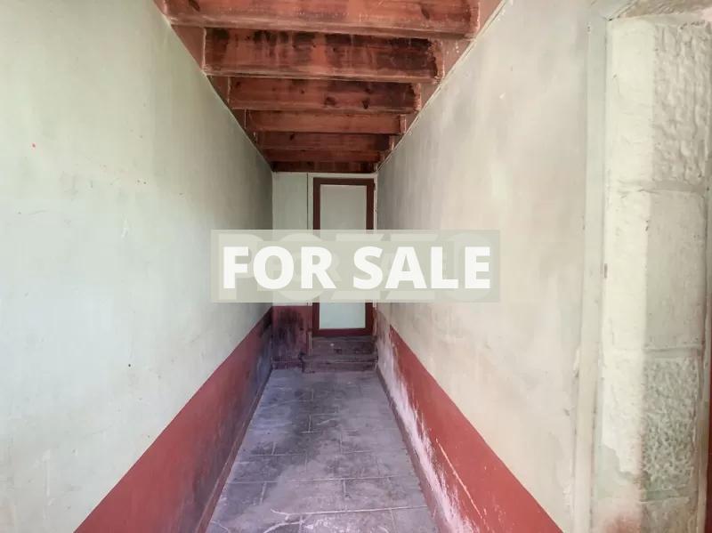 Detached Country House with Outbuilding