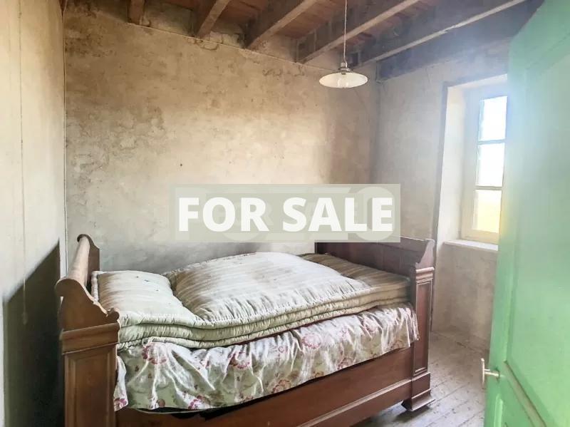 Detached Country House with Outbuilding