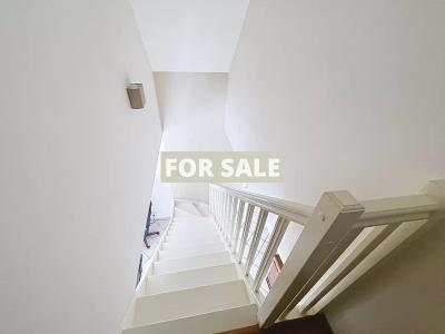 Detached House with Landscaped Garden