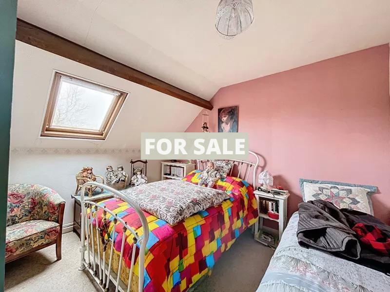 Detached Country House with Outbuildings