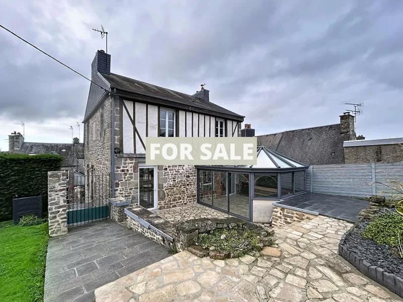 Main House with Guest Cottage and Garden