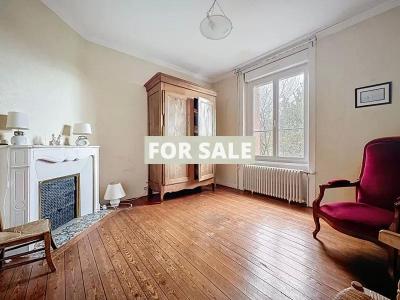 Detached House with Garden by the Coast