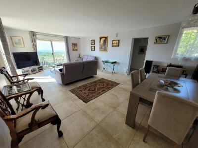Exceptional Location For This Villa with Large Garden