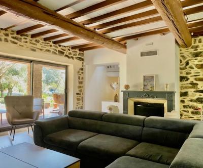 Main House and Guest Gite on 5,5 Hectares Of Land