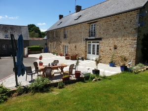 Stunning Longere Style Former Farmhouse