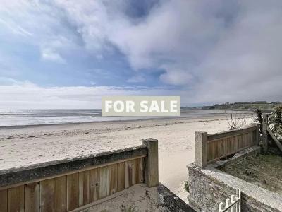 Sea Front Villa with Panoramic Sea View