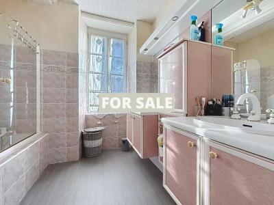 Traditional House with Garden by the Coast