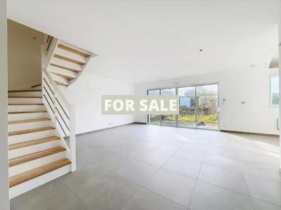 New Build House with Garden