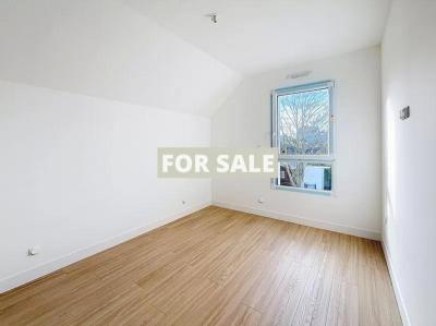 New Build House with Garden
