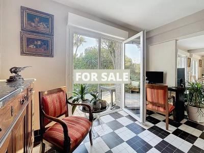 Detached House with Garden by the Coast