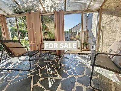 Traditional House with Garden by the Coast