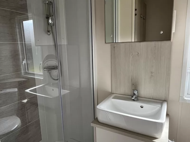 Mobile Home in Popular Leisure Resort Park