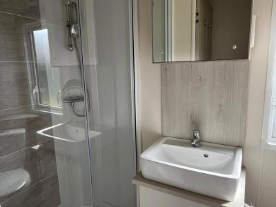 Mobile Home in Popular Leisure Resort Park