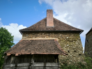 Country Farmhouse to Renovate with Outbuildings