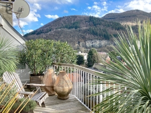 Beautiful Apartment With Panoramic Views of Lourdes