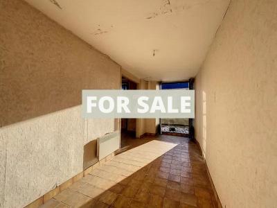 Town House in Coastal Resort Location