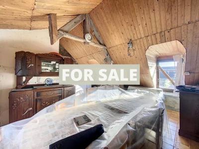 Town House in Coastal Resort Location