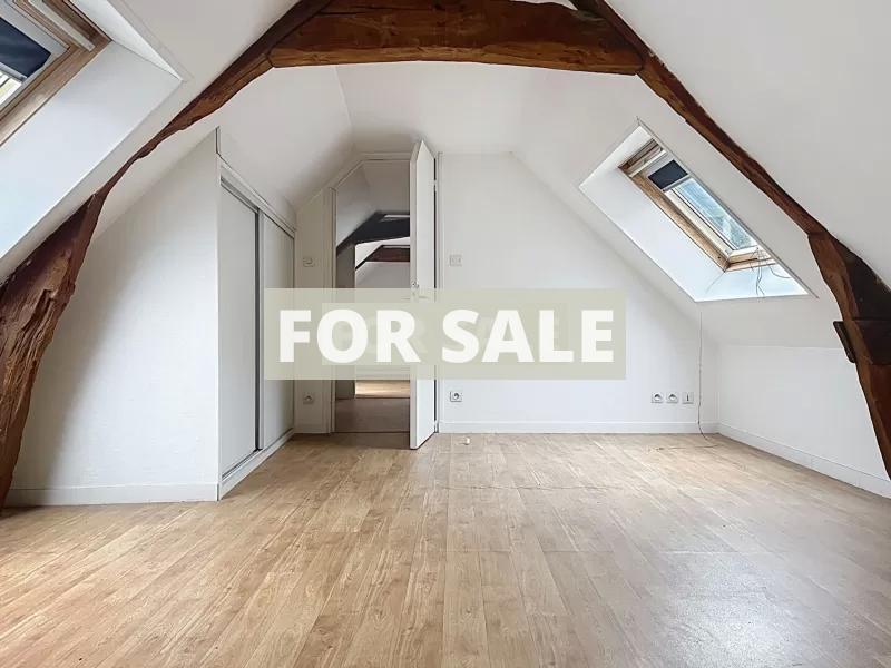 Property with Business Space and Apartment