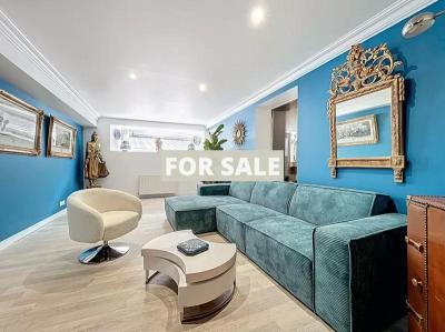 Building in Heart of Rural Village with Potential