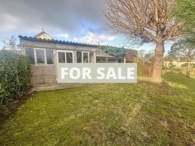 Detached House with Garden by the Coast