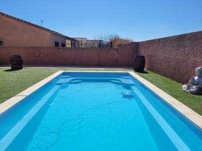 Impeccable Villa, Including Independent Studio And Office