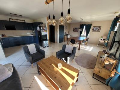 Impeccable Villa, Including Independent Studio And Office