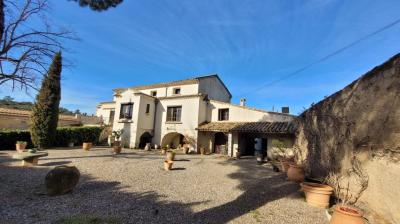 Beautiful And Spacious Former Wine-growing Property