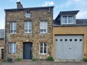 Beautiful Solid Stone House with Lovely Garden