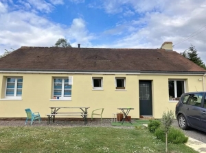 Detached House with Garden