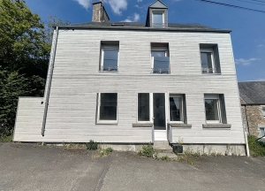 Detached Country House with Outbuilding